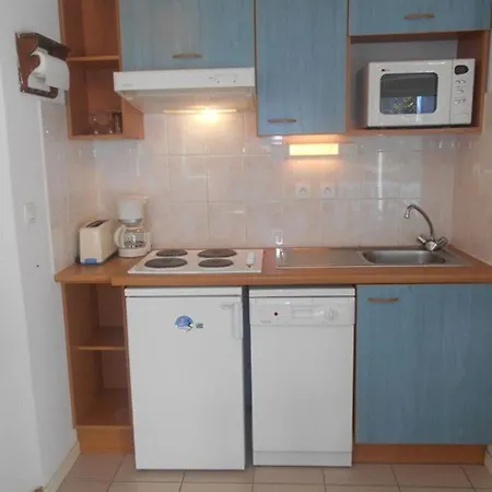 Duplex 3 Pieces Avec Balcon, Parking Et Proximite Telecabine A - Fr-1-401-50 Apartman Cauterets